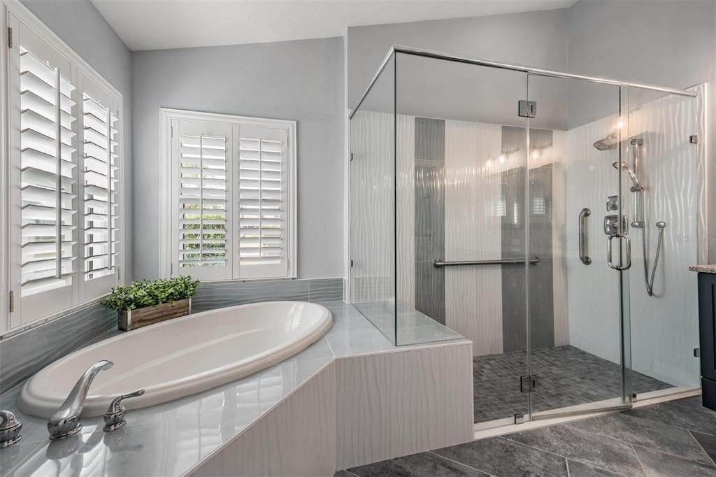 На продажу: $425,000 (3 спален, 2 ванн, 2032 Квадратных фут)