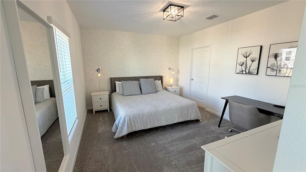 出租: $2,600 (3 贝兹, 2 浴室, 1260 平方英尺)