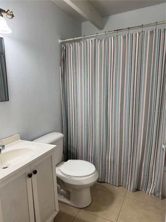 В аренду: $900 (1 спален, 1 ванн, 648 Квадратных фут)