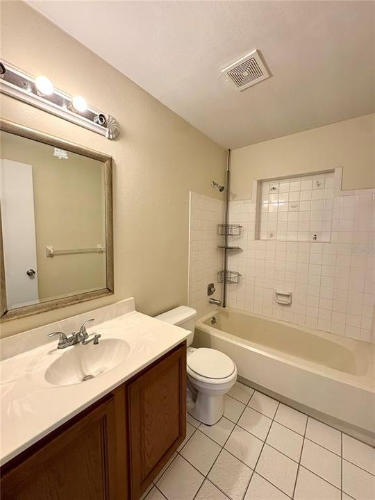 En Renta: $1,350 (2 camas, 2 baños, 1036 Pies cuadrados)