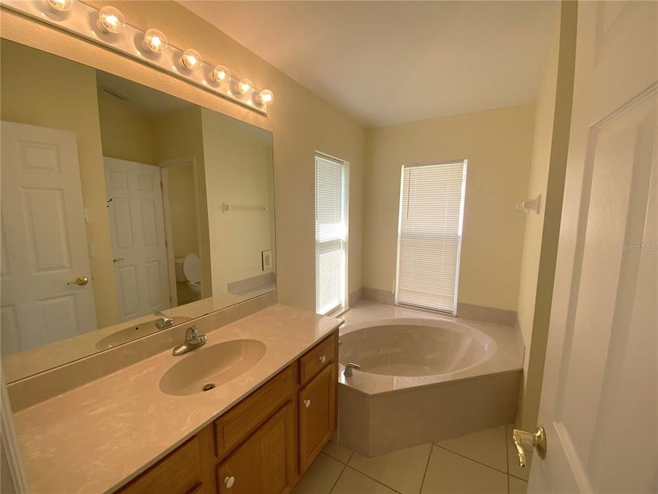 En Renta: $1,750 (3 camas, 2 baños, 1422 Pies cuadrados)