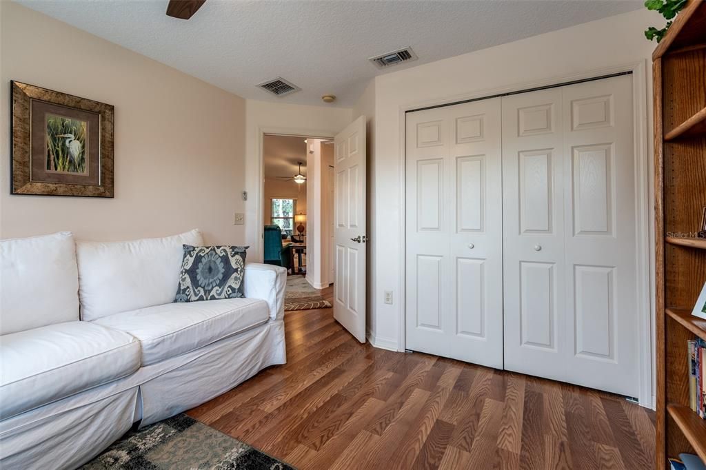 For Sale: $259,000 (3 beds, 2 baths, 1702 Square Feet)