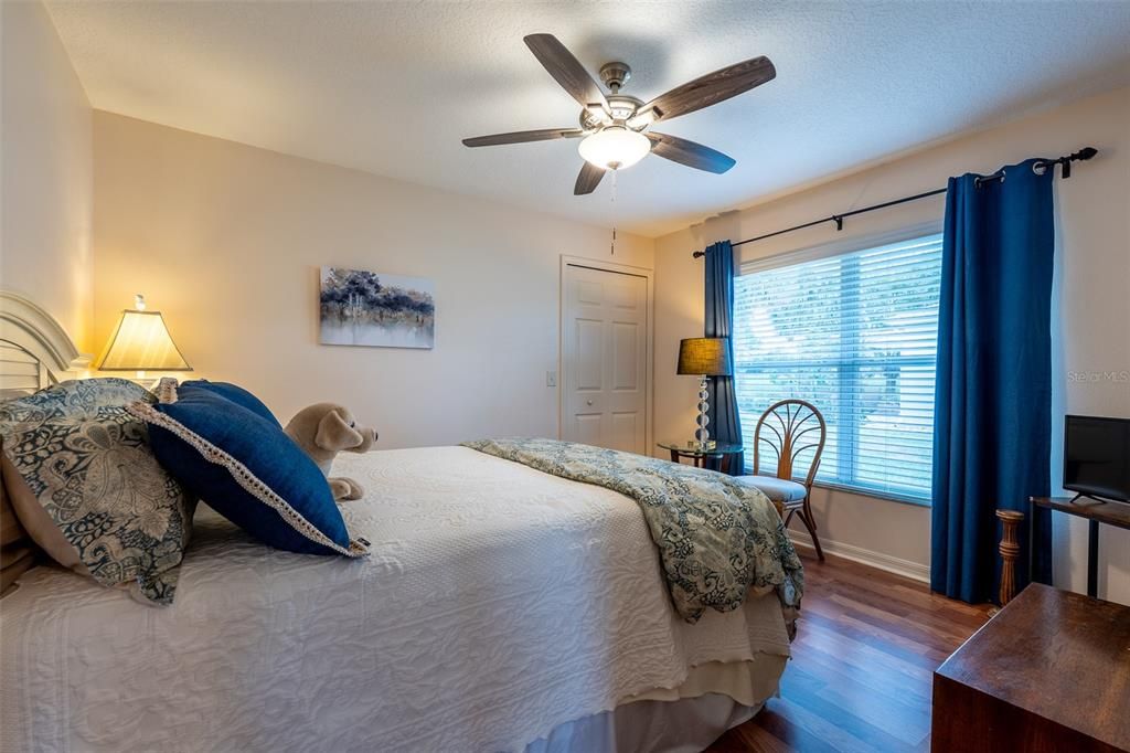 For Sale: $259,000 (3 beds, 2 baths, 1702 Square Feet)