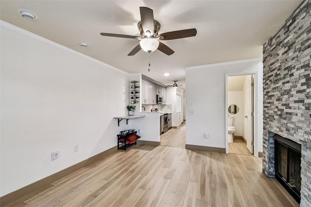 For Sale: $379,000 (3 beds, 2 baths, 1778 Square Feet)