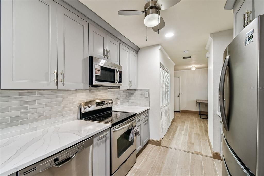 For Sale: $379,000 (3 beds, 2 baths, 1778 Square Feet)