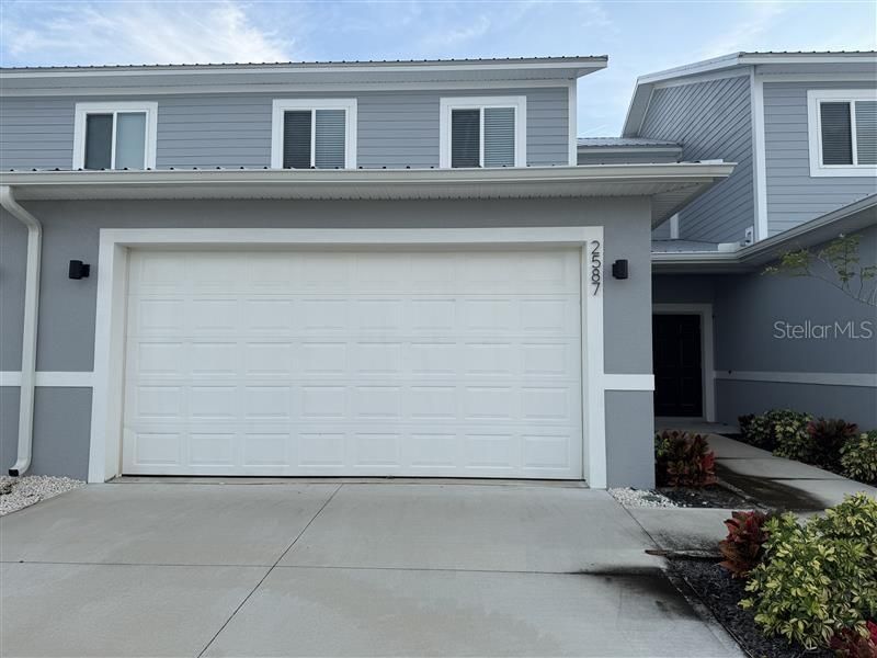 出租: $1,695 (3 贝兹, 2 浴室, 1625 平方英尺)