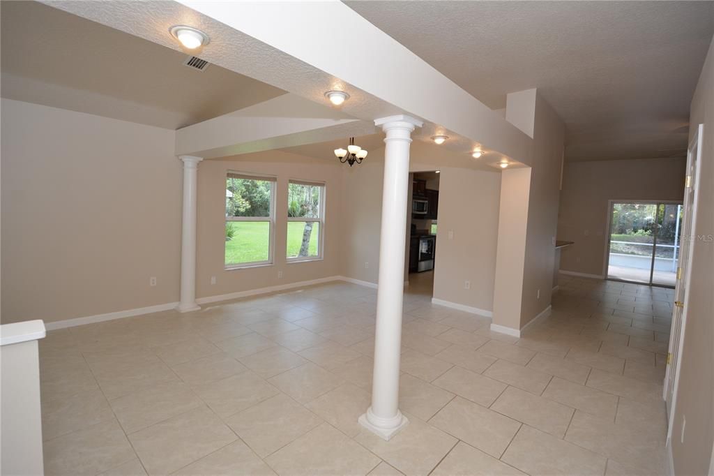 В аренду: $2,500 (3 спален, 2 ванн, 1938 Квадратных фут)