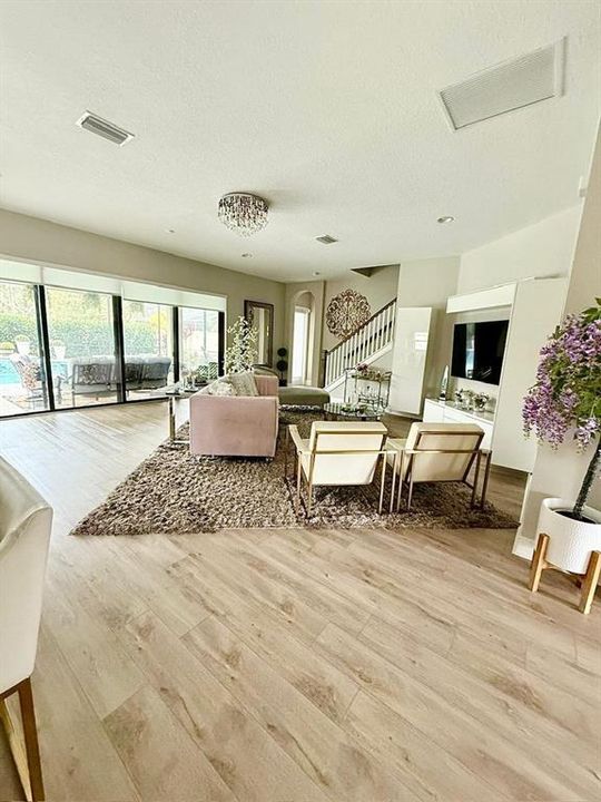 En Venta: $899,000 (5 camas, 4 baños, 3546 Pies cuadrados)