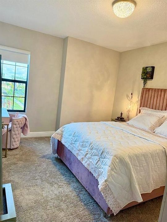 En Venta: $899,000 (5 camas, 4 baños, 3546 Pies cuadrados)