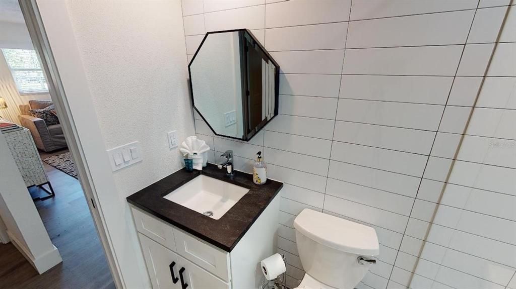 出租: $2,500 (2 贝兹, 1 浴室, 750 平方英尺)