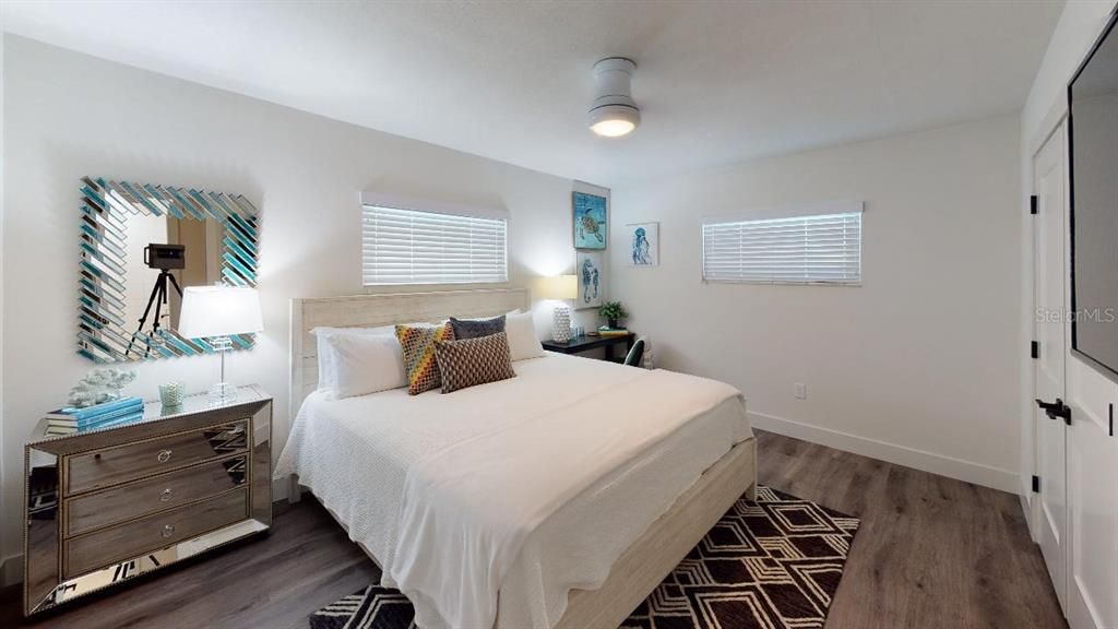 出租: $2,500 (2 贝兹, 1 浴室, 750 平方英尺)