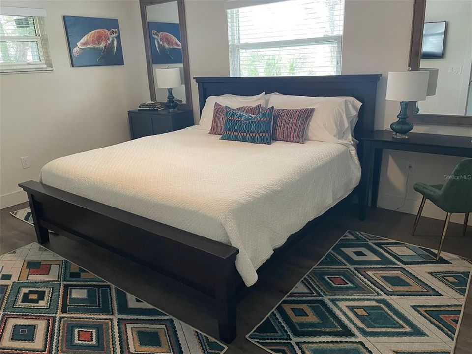 出租: $2,500 (2 贝兹, 1 浴室, 750 平方英尺)