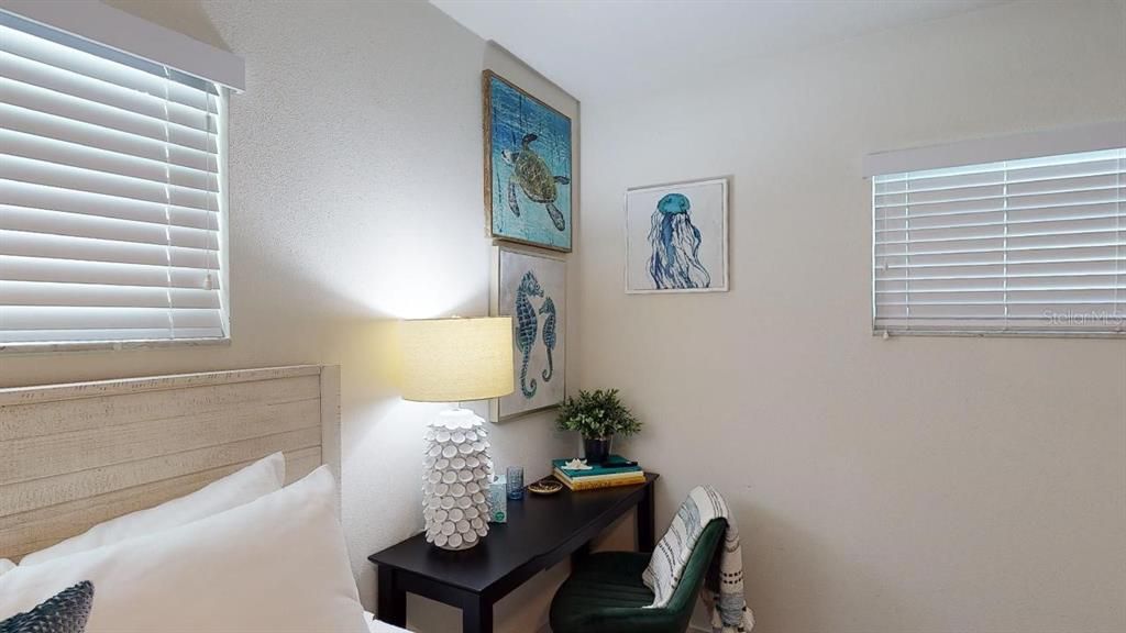 出租: $2,500 (2 贝兹, 1 浴室, 750 平方英尺)