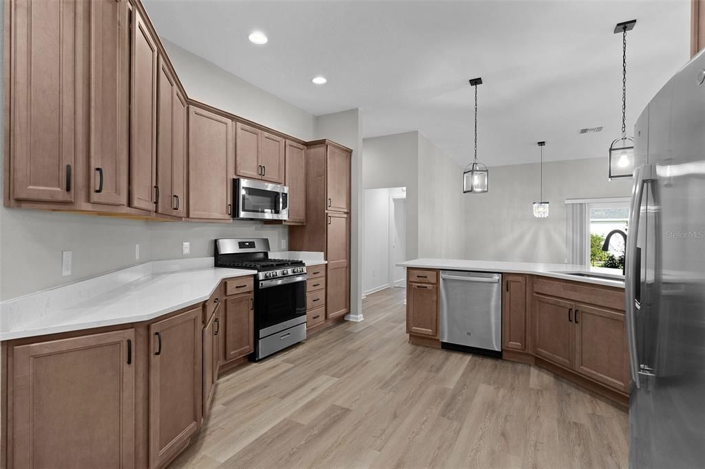 待售: $529,900 (3 贝兹, 2 浴室, 2058 平方英尺)