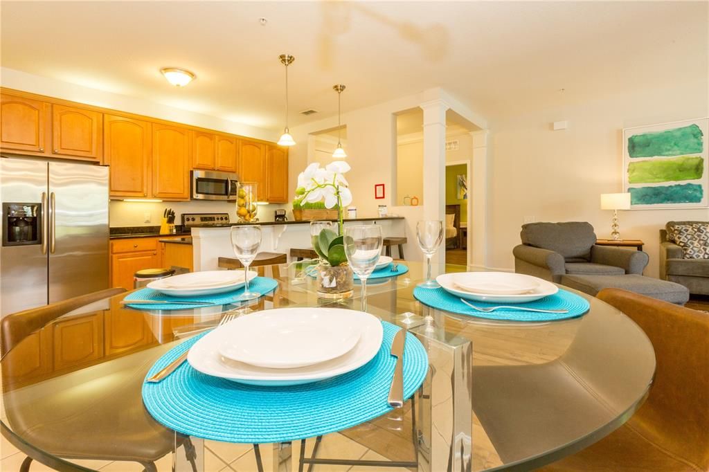 For Sale: $549,000 (2 beds, 2 baths, 1823 Square Feet)