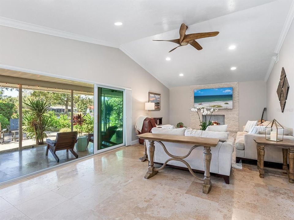 For Sale: $679,000 (4 beds, 2 baths, 2239 Square Feet)