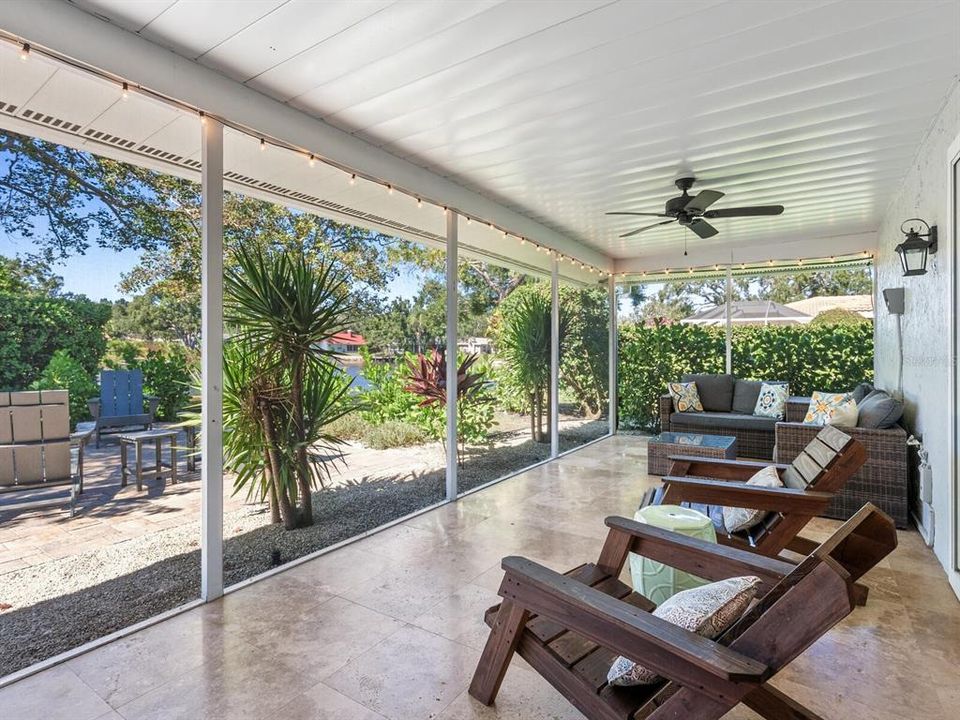 For Sale: $679,000 (4 beds, 2 baths, 2239 Square Feet)