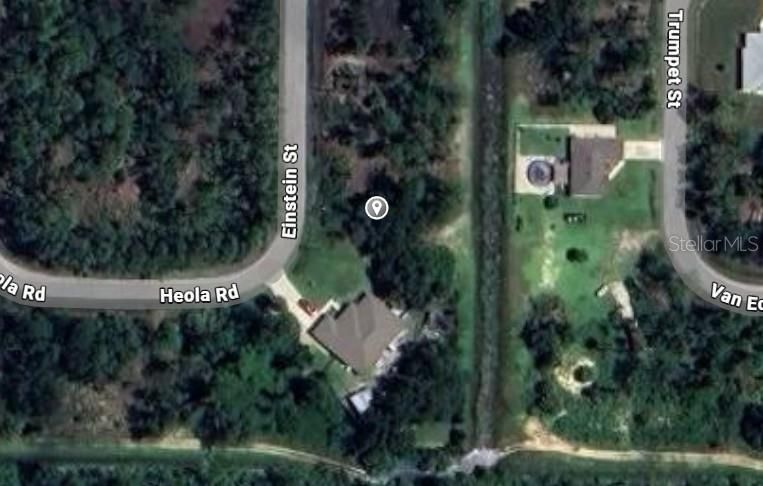 待售: $17,000 (0.26 acres)