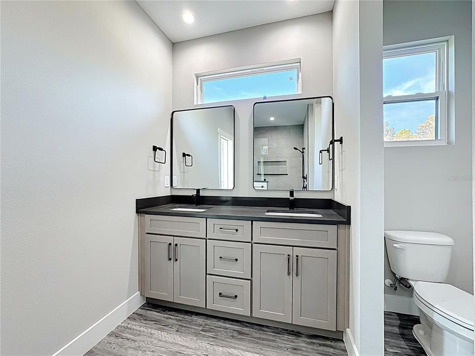 На продажу: $675,000 (3 спален, 2 ванн, 2247 Квадратных фут)