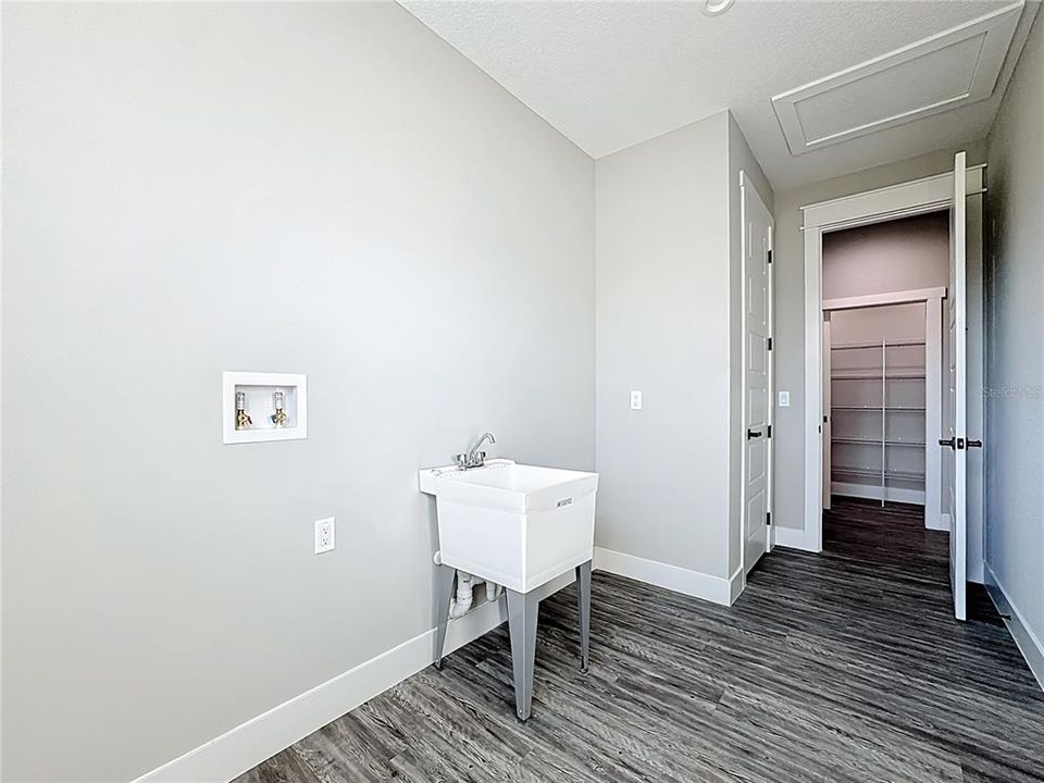 На продажу: $675,000 (3 спален, 2 ванн, 2247 Квадратных фут)