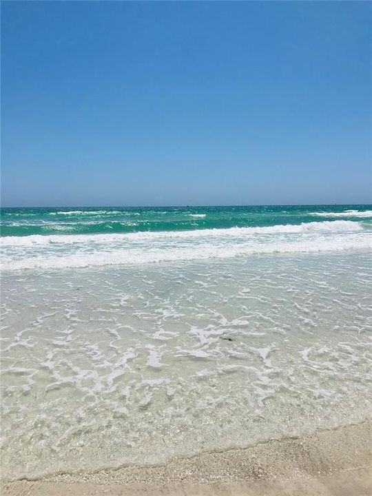 En Venta: $340,000 (3 camas, 2 baños, 1640 Pies cuadrados)