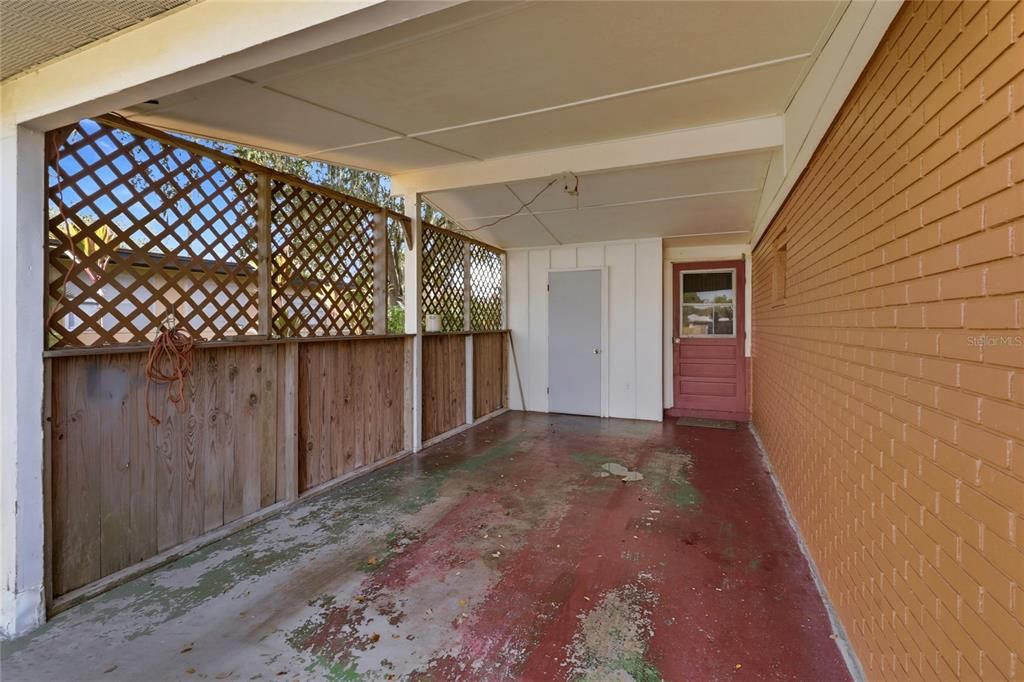 For Sale: $210,000 (3 beds, 1 baths, 1366 Square Feet)