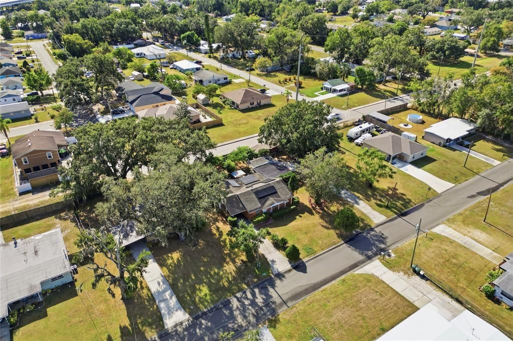 For Sale: $210,000 (3 beds, 1 baths, 1366 Square Feet)