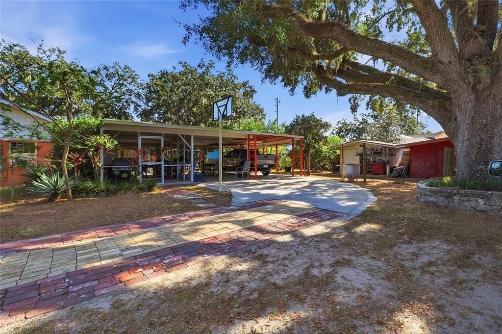 For Sale: $210,000 (3 beds, 1 baths, 1366 Square Feet)