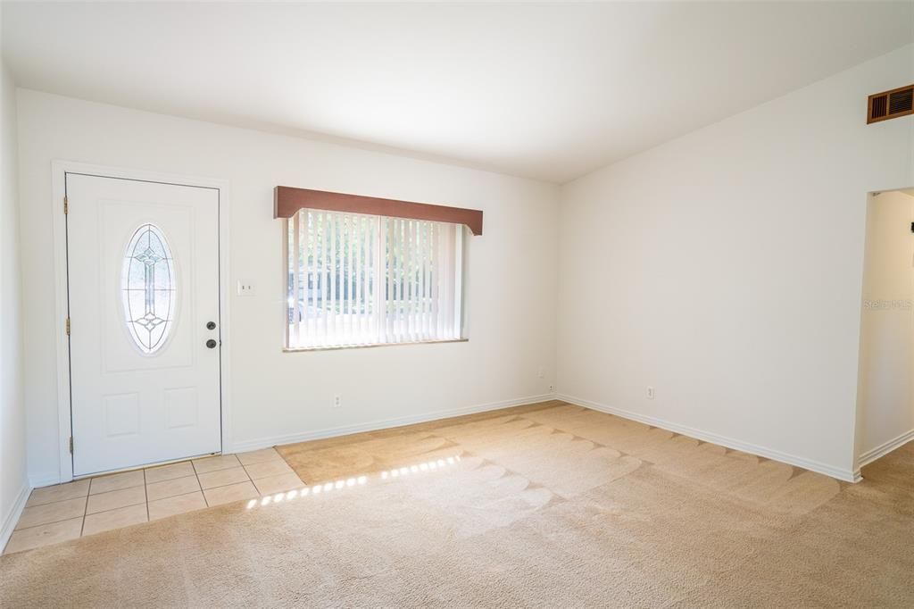 En Venta: $279,900 (3 camas, 1 baños, 1253 Pies cuadrados)