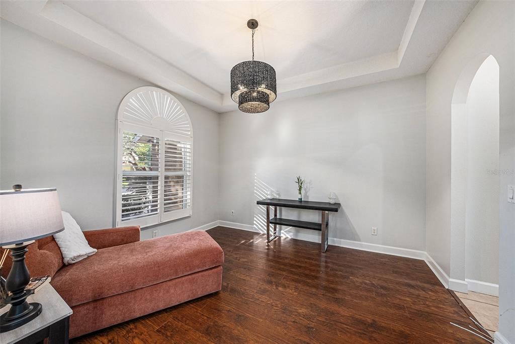 待售: $549,900 (4 贝兹, 3 浴室, 2675 平方英尺)