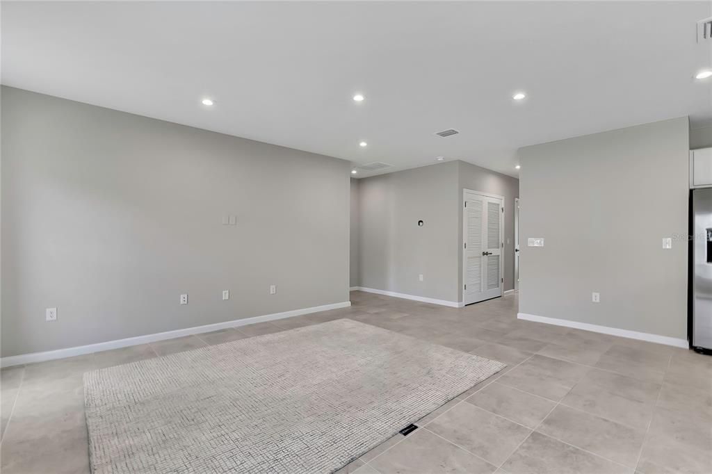 На продажу: $249,900 (3 спален, 2 ванн, 1450 Квадратных фут)