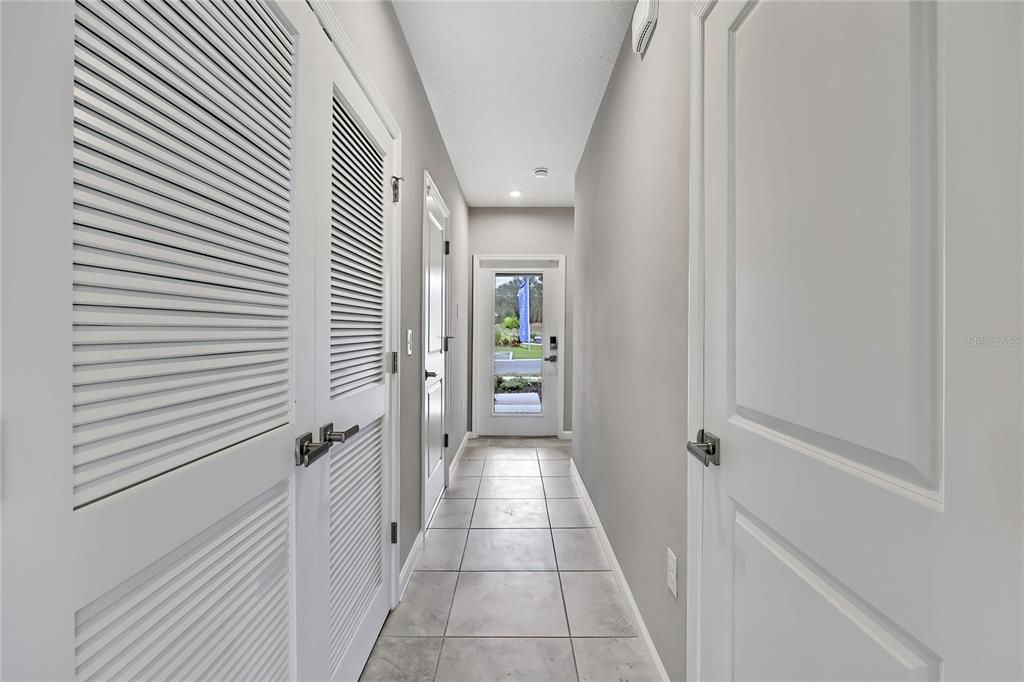 На продажу: $249,900 (3 спален, 2 ванн, 1450 Квадратных фут)