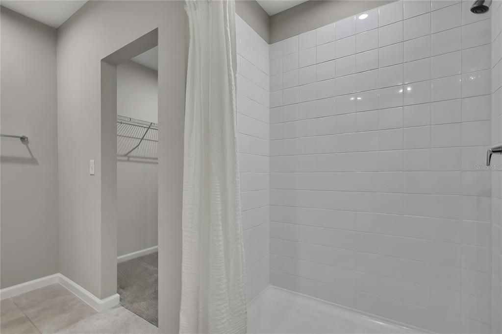 На продажу: $249,900 (3 спален, 2 ванн, 1450 Квадратных фут)