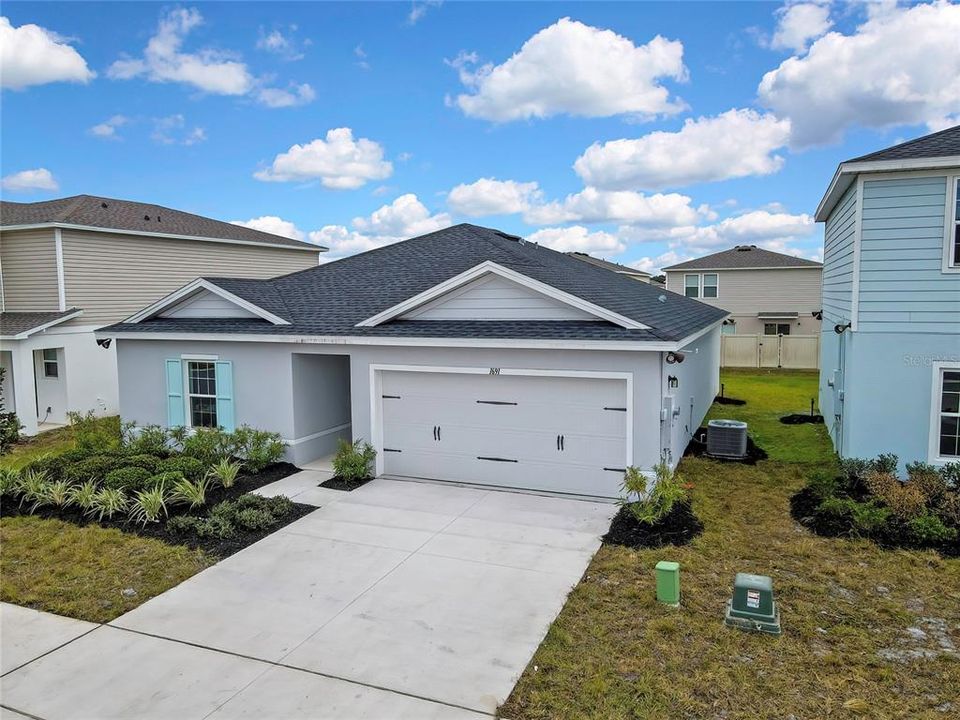 На продажу: $249,900 (3 спален, 2 ванн, 1450 Квадратных фут)