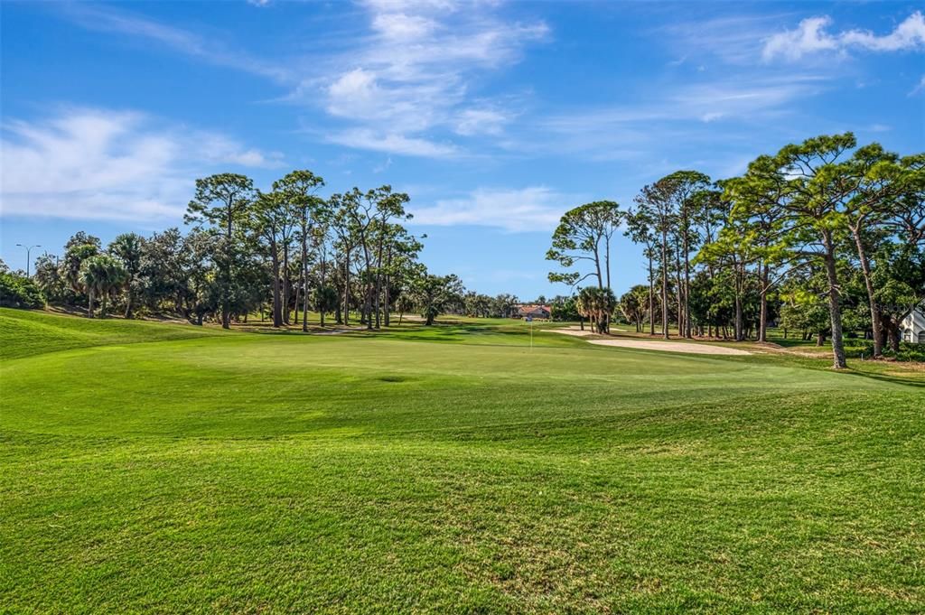 待售: $639,900 (3 贝兹, 2 浴室, 3009 平方英尺)