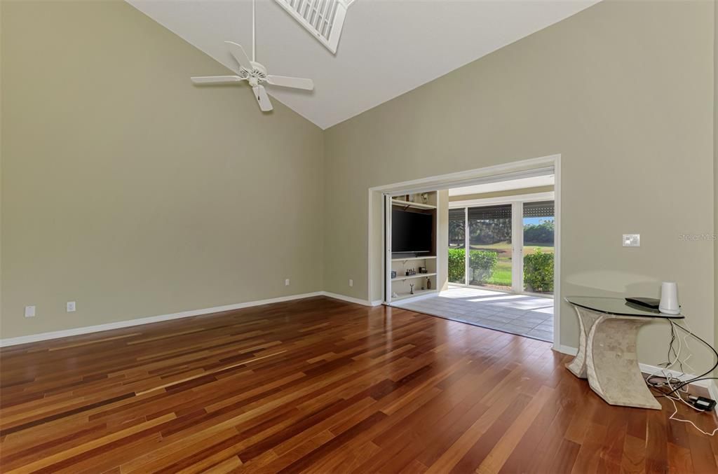 待售: $639,900 (3 贝兹, 2 浴室, 3009 平方英尺)