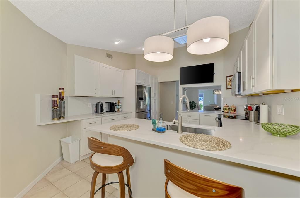 待售: $639,900 (3 贝兹, 2 浴室, 3009 平方英尺)