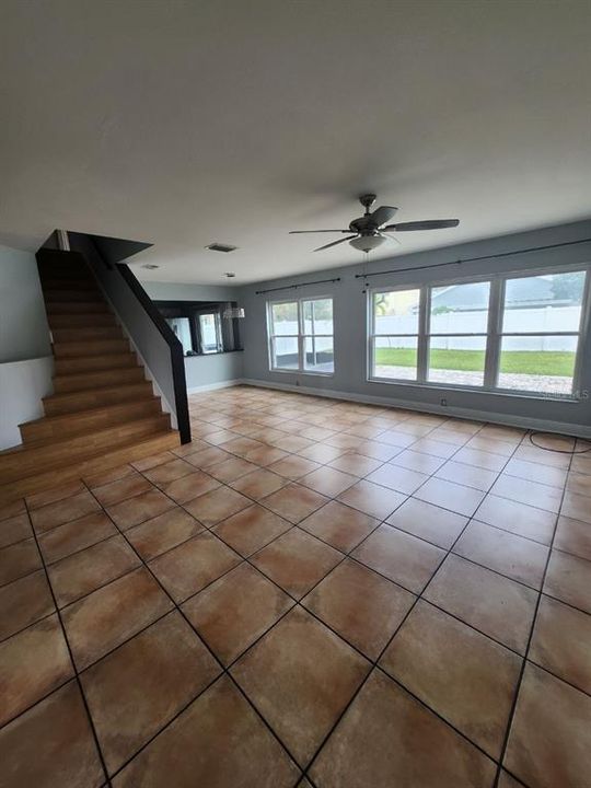 En Renta: $2,400 (3 camas, 2 baños, 1512 Pies cuadrados)