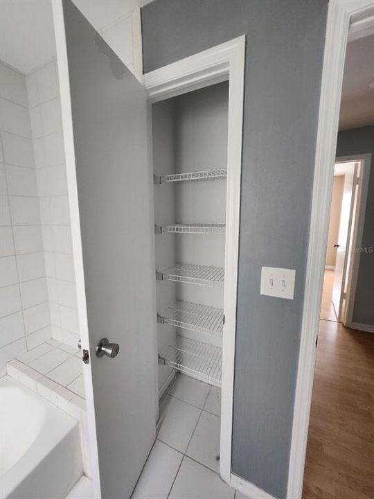 En Renta: $2,400 (3 camas, 2 baños, 1512 Pies cuadrados)