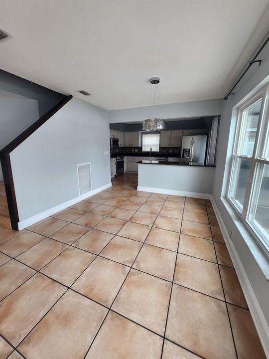 En Renta: $2,400 (3 camas, 2 baños, 1512 Pies cuadrados)