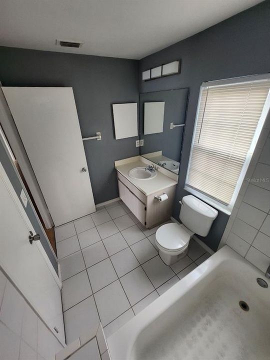 En Renta: $2,400 (3 camas, 2 baños, 1512 Pies cuadrados)