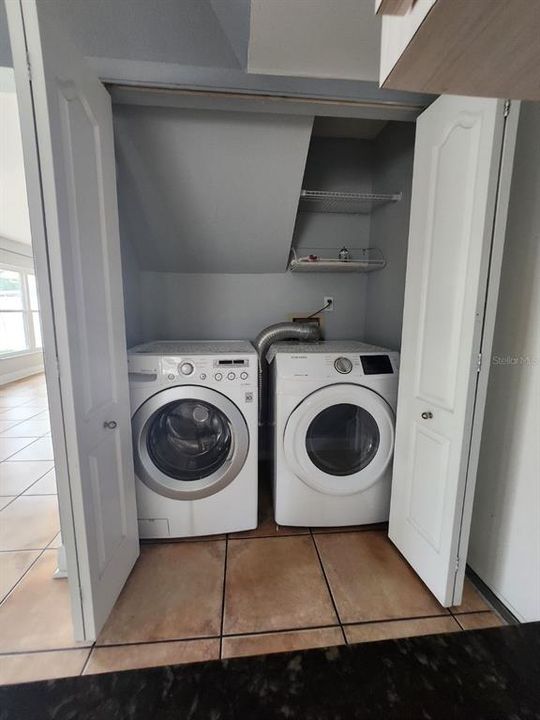 En Renta: $2,400 (3 camas, 2 baños, 1512 Pies cuadrados)