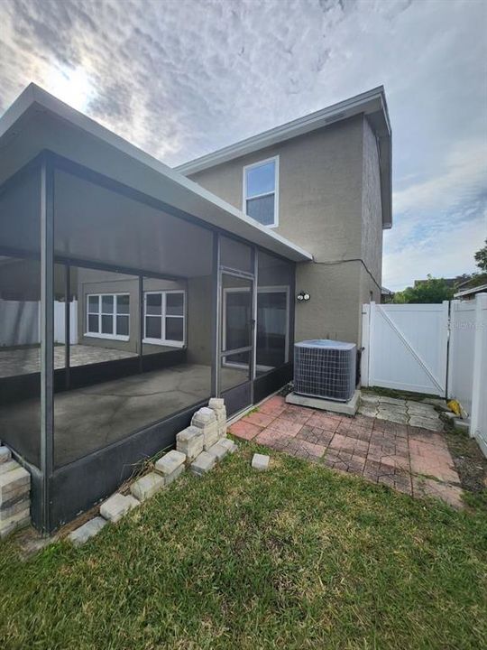 En Renta: $2,400 (3 camas, 2 baños, 1512 Pies cuadrados)