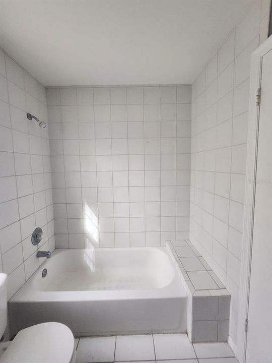 En Renta: $2,400 (3 camas, 2 baños, 1512 Pies cuadrados)