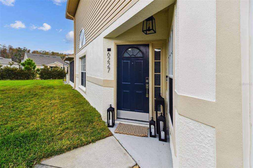 待售: $450,000 (3 贝兹, 2 浴室, 2272 平方英尺)