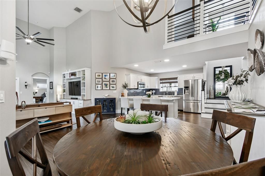 待售: $450,000 (3 贝兹, 2 浴室, 2272 平方英尺)