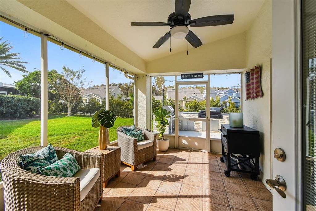 待售: $450,000 (3 贝兹, 2 浴室, 2272 平方英尺)