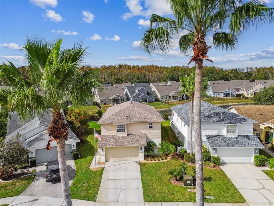 待售: $450,000 (3 贝兹, 2 浴室, 2272 平方英尺)