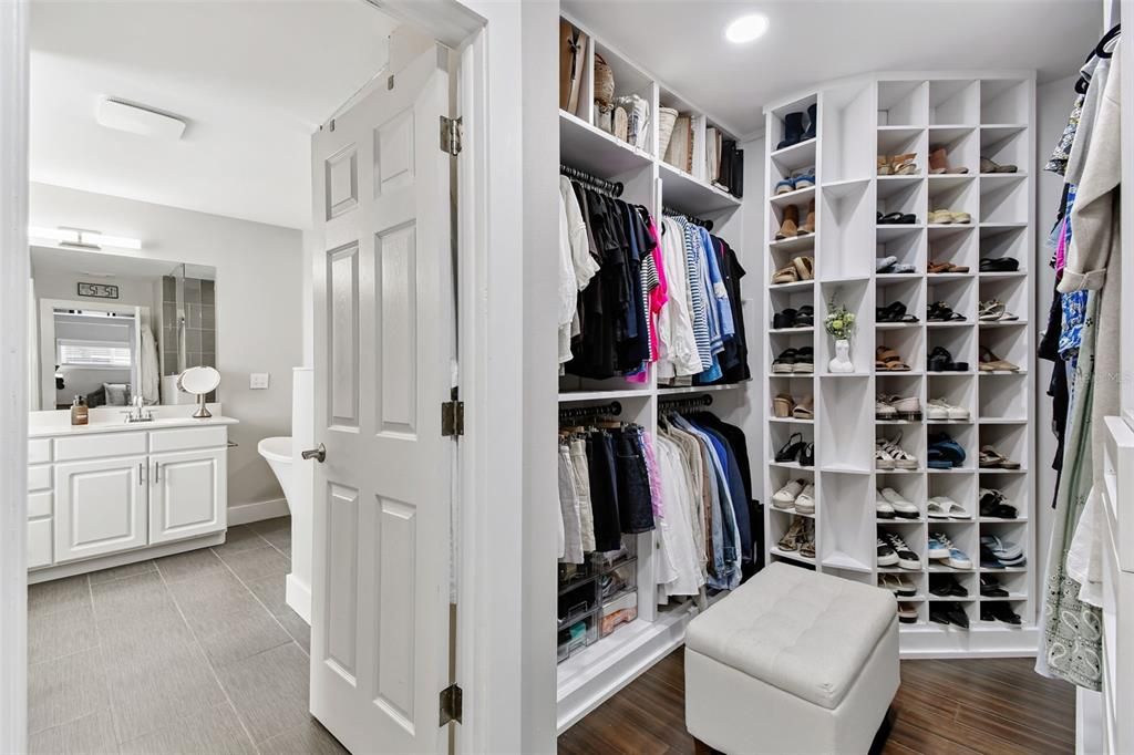 待售: $450,000 (3 贝兹, 2 浴室, 2272 平方英尺)