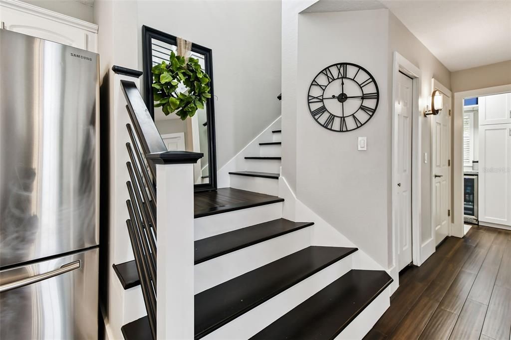 待售: $450,000 (3 贝兹, 2 浴室, 2272 平方英尺)